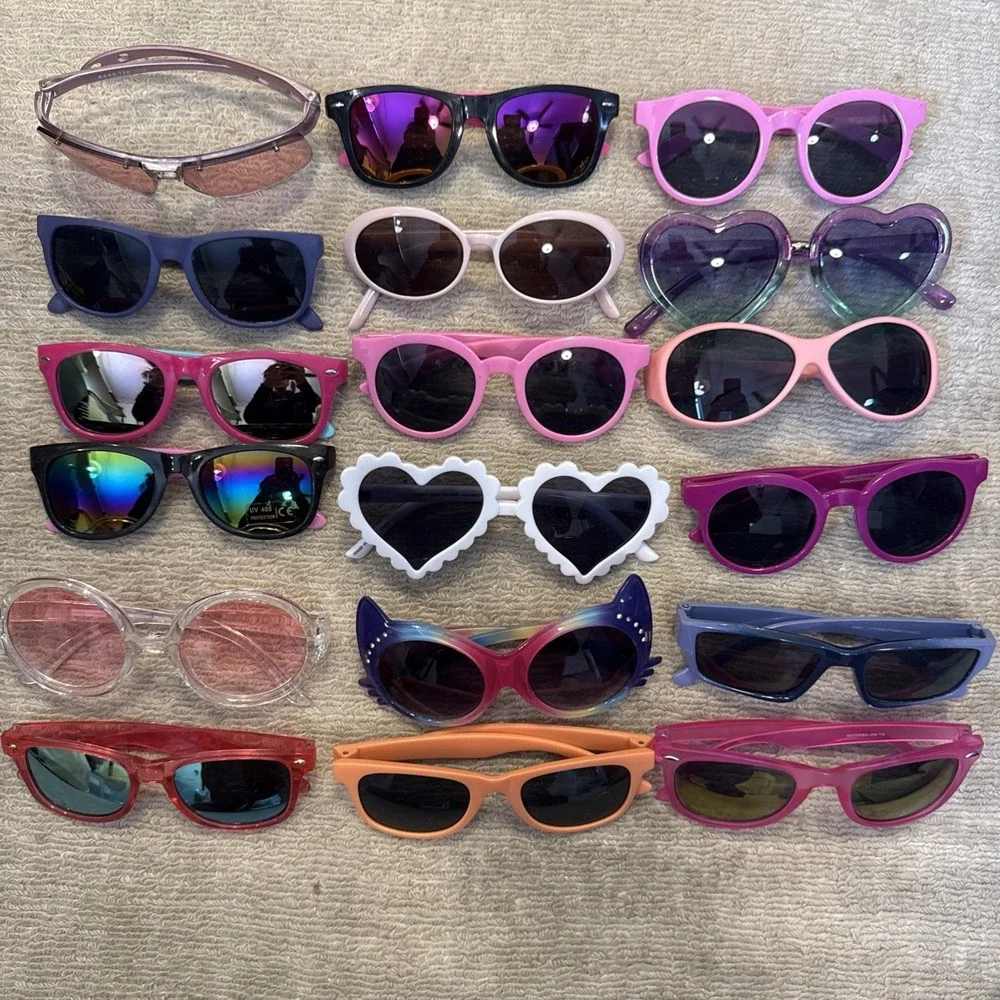 18 pairs  Kids Toddler Sunglasses Lot Party Favor Giveaways Prizes Birthday